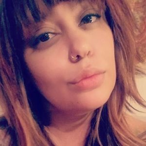 Meet your Posher, Evelyn